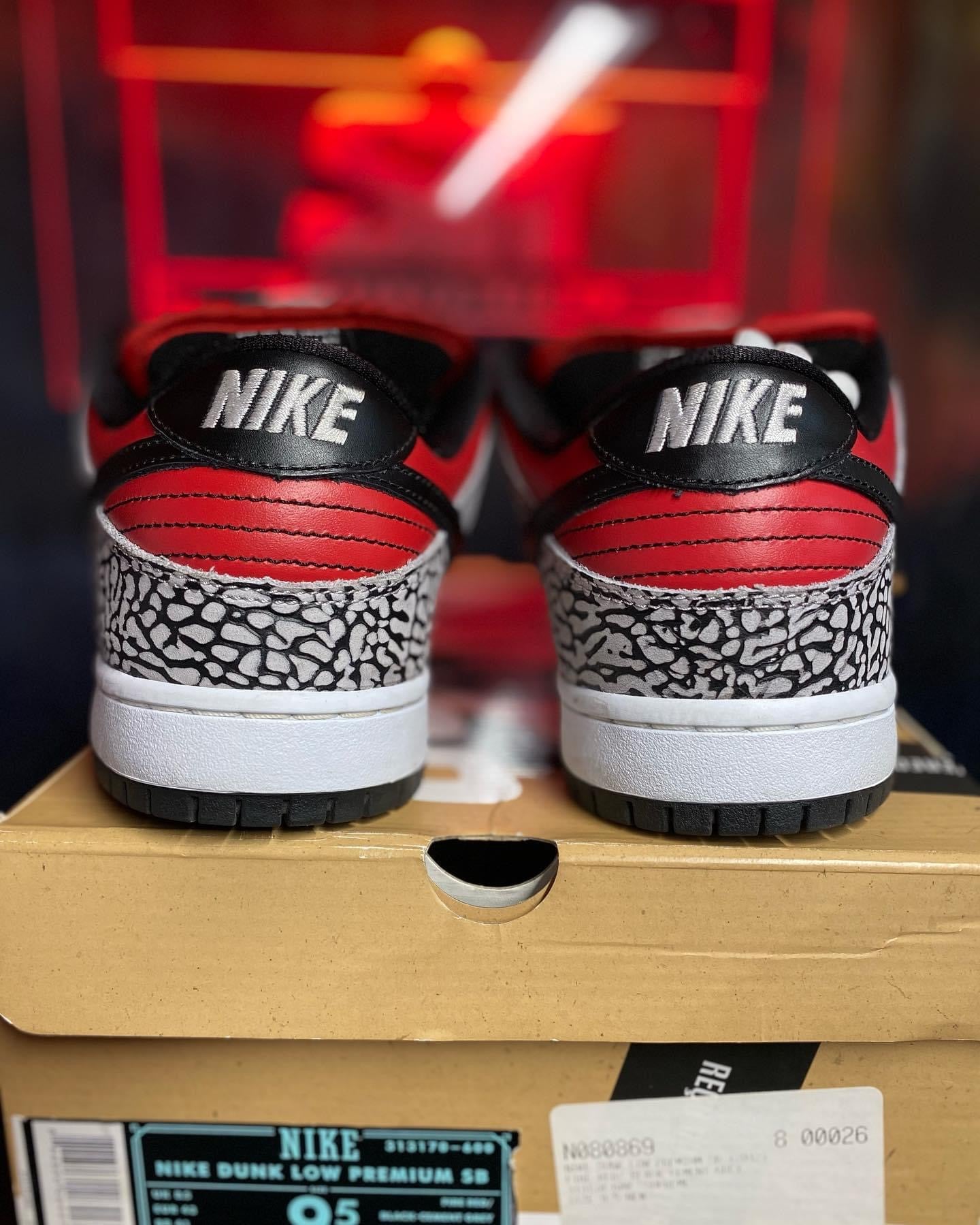 Nike SB Dunk Low 'Supreme Red Cement' 2012 WORN ONCE